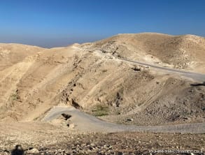 מנזר%20סנט%20ג'ורג%20,%20ים%20המלח